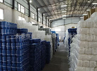 大型倉(cāng)庫(kù)一角